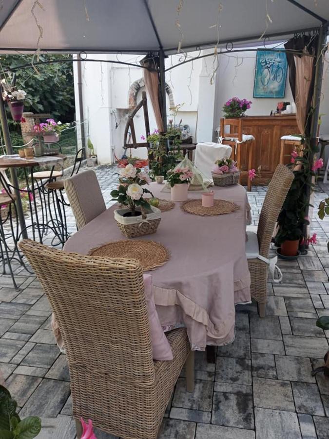 Bb Lady Bed and Breakfast Castelvetro di Modena Eksteriør billede